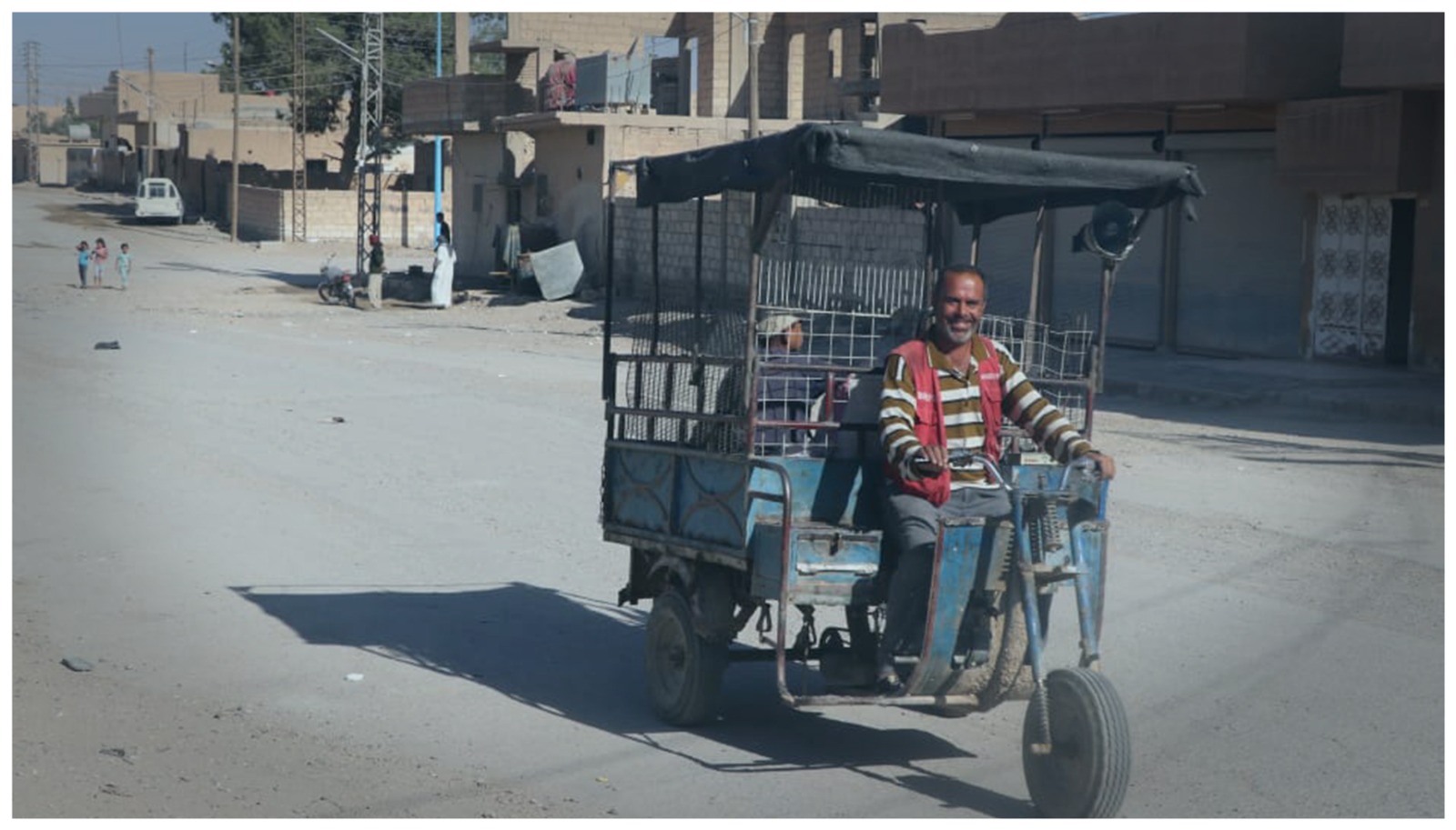 الطرطيرة أو الطريزينة عربة للفقراء تسير في شوارع الشدادي 