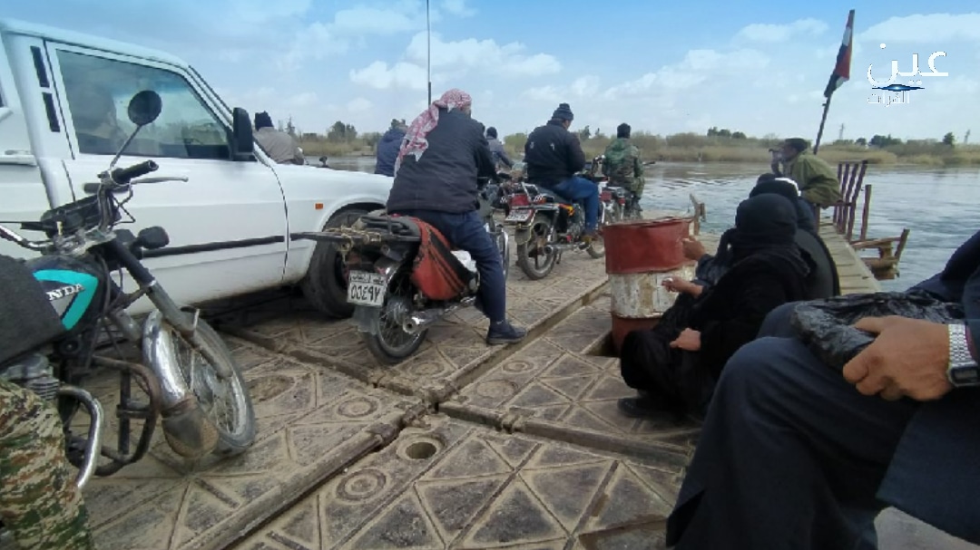 شاهد|| جولة لعدسة عين الفرات داخل معبر الحويقة الخاضع لسيطرة الميليشيات الإيرانية بديرالزور